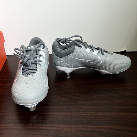 Nike Women's Hyperdiamond 4 Pro Softball Metal Cleats CZ5920 012 Grey Size 7 New - Picture 1 of 6
